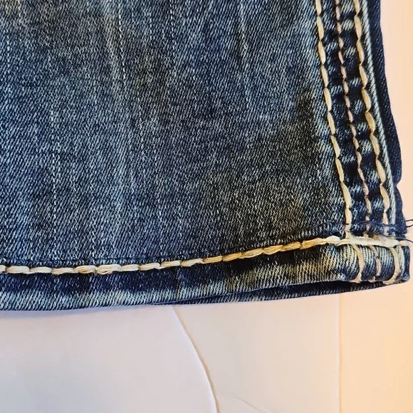 Rock Revival  Jeans - Picture 10 of 11